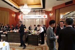 懇親会の様子